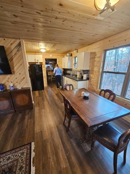 Hideaway Cabin Near Mammoth Springs, Ark Екстериор снимка